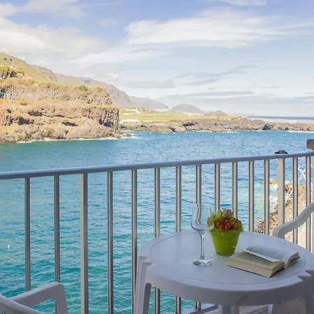 Sunset Beach Apartment *